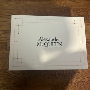 Men’s Alexander Mcqueens size 46 (12.5-13)